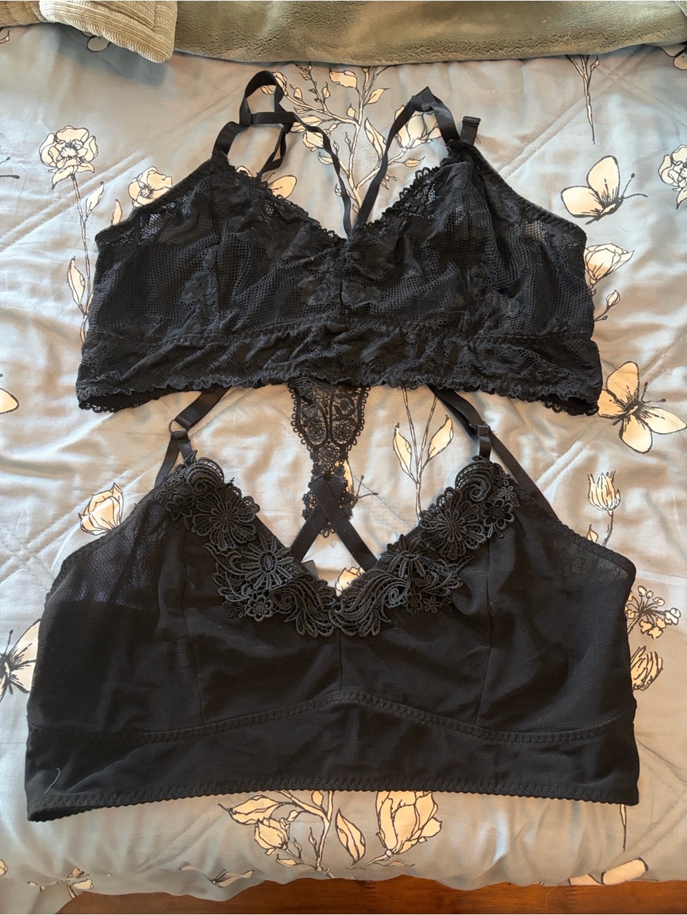 2 torrid Black Lace Bralettes Duo - Floral Trim size 3